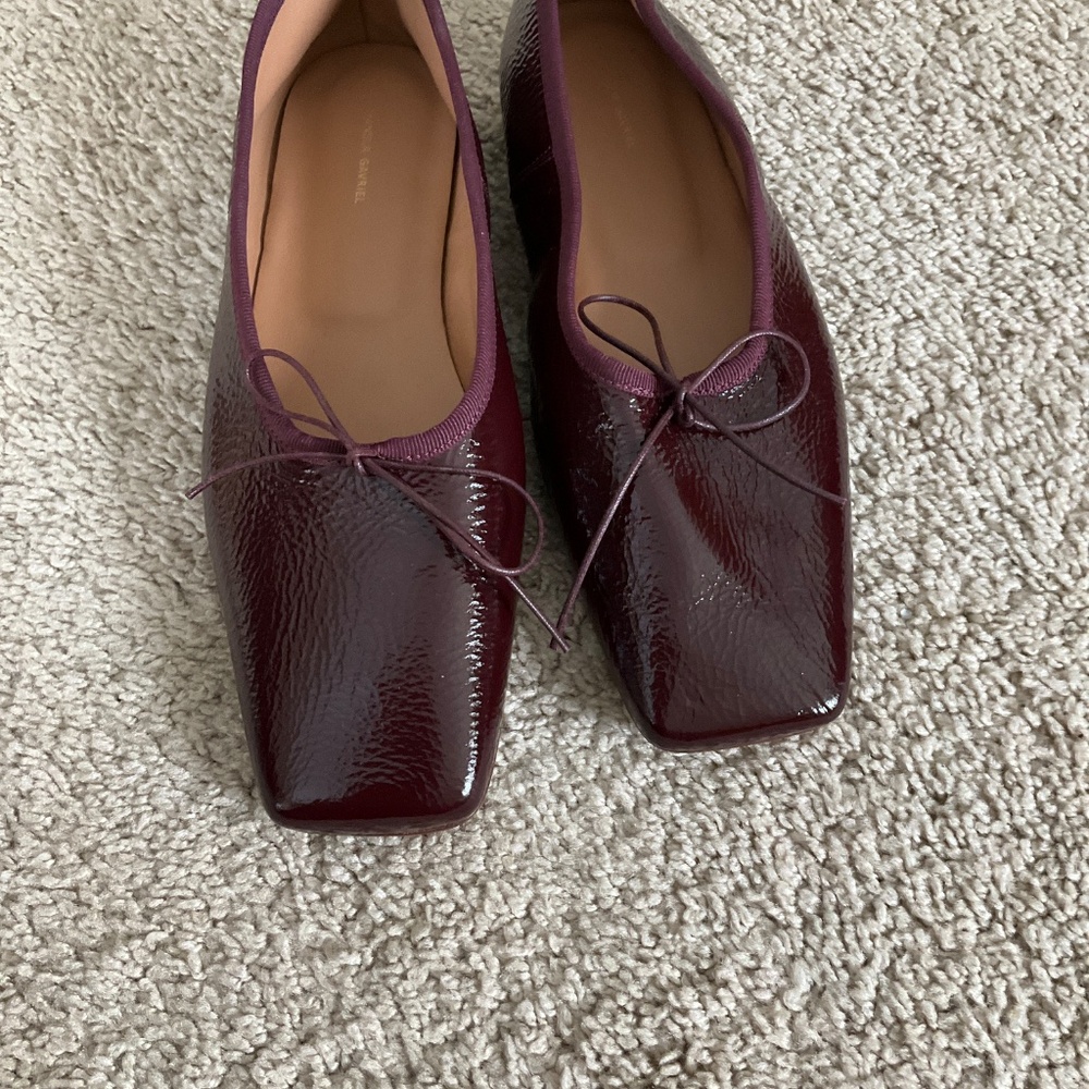 Mansur Gavriel Patent Wine Burgundy Ballet Flats - Picture 6 of 10